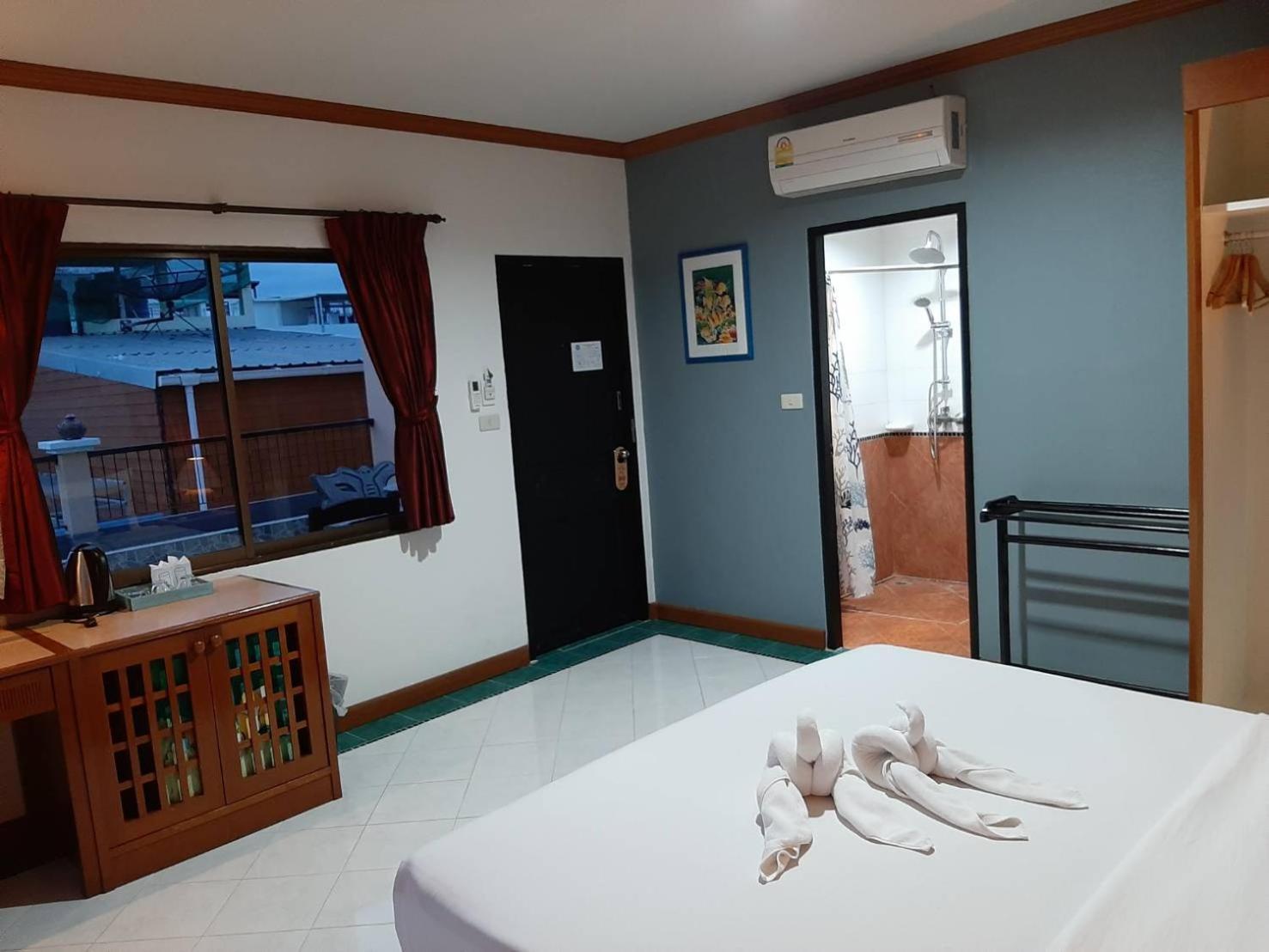 海滨之家酒店 Patong 外观 照片